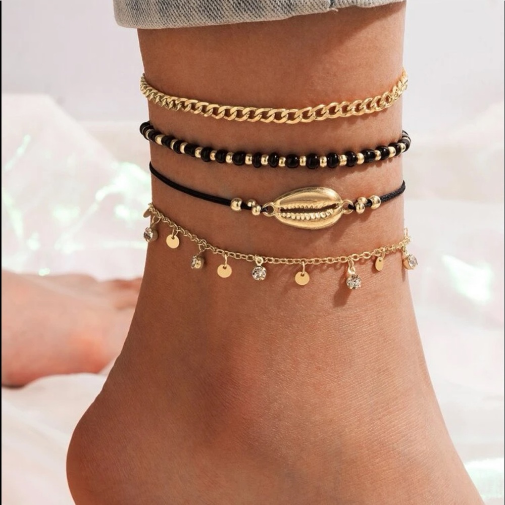 Anklet